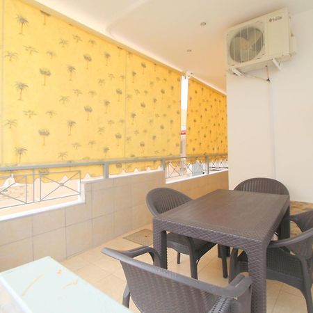 Emel Apartaments Ксамил Екстериор снимка