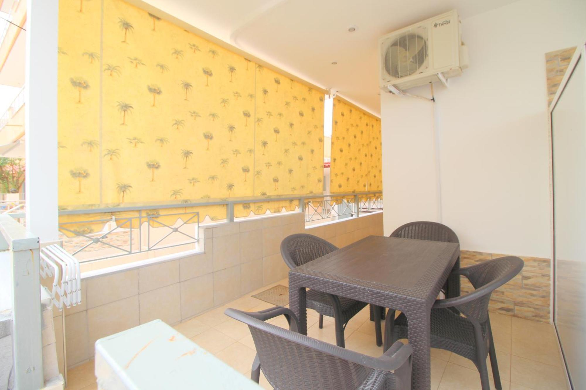 Emel Apartaments Ксамил Екстериор снимка