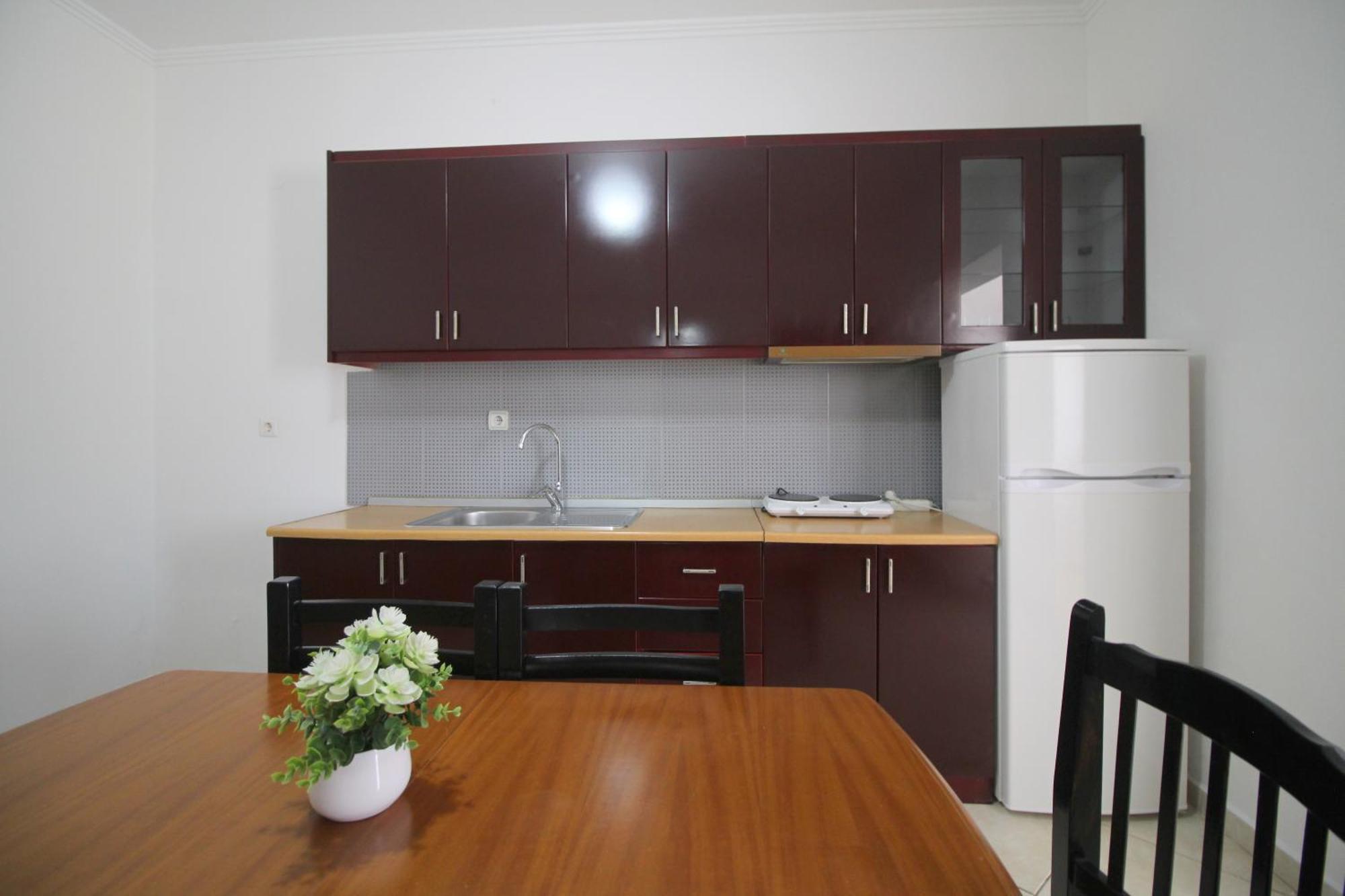 Emel Apartaments Ксамил Екстериор снимка