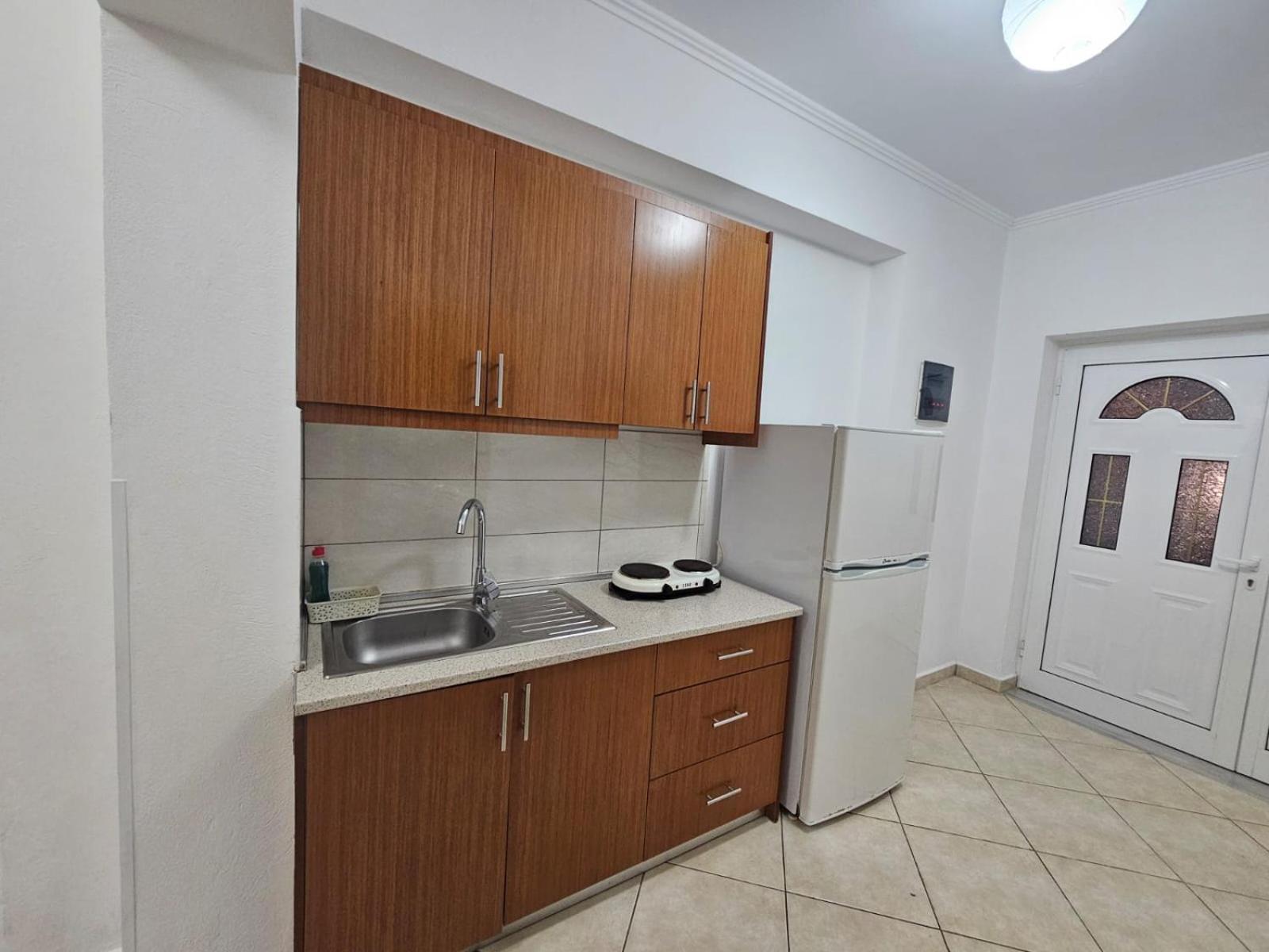 Emel Apartaments Ксамил Екстериор снимка